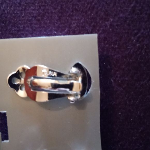 Vintage Trifari Silver/Pearl Tone Button Earrings And Gold Tone Earrings - Picture 3 of 5